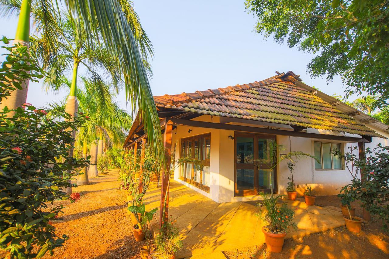 V Resorts Mahua Bagh Murud Nāndgaon Exterior foto
